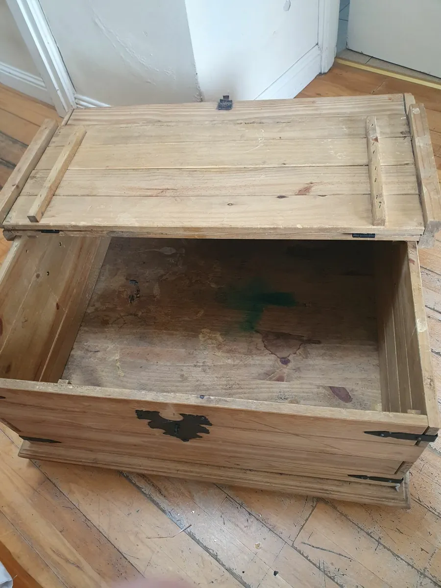 Timber storage box - Image 1