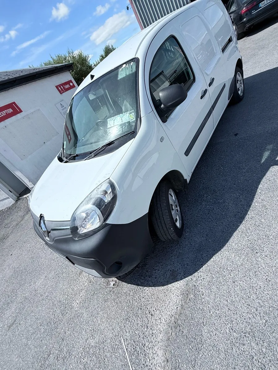 2019 Kangoo Electric price includes vat - Image 3