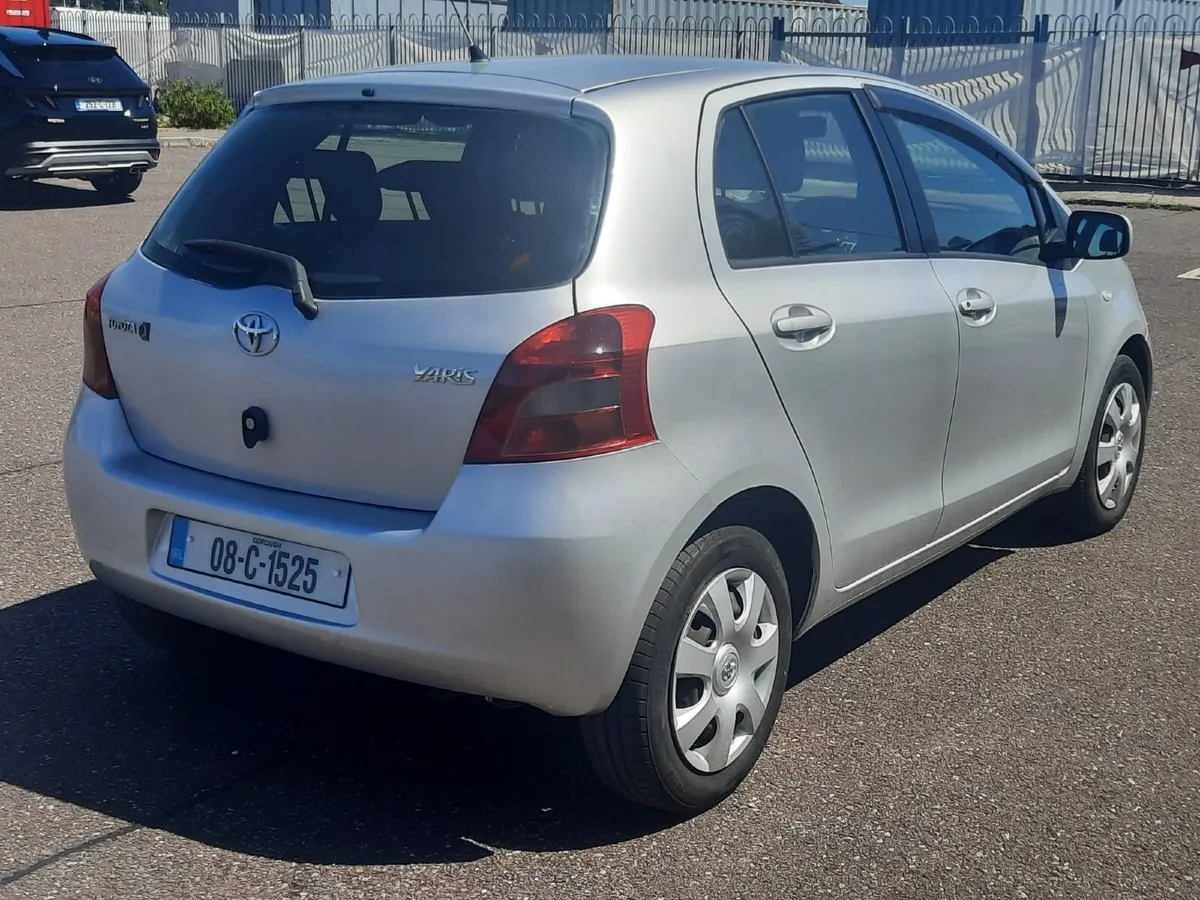 Toyota Yaris 2008 - Image 4