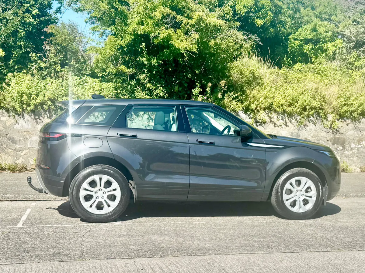 Land Rover Range Rover Evoque 2020!! PANROOF!!2.0T - Image 3