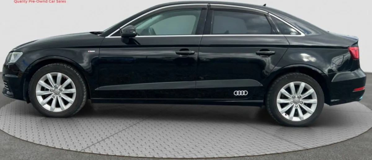 A3 Saloon Audi Diesel 2015 - Image 2
