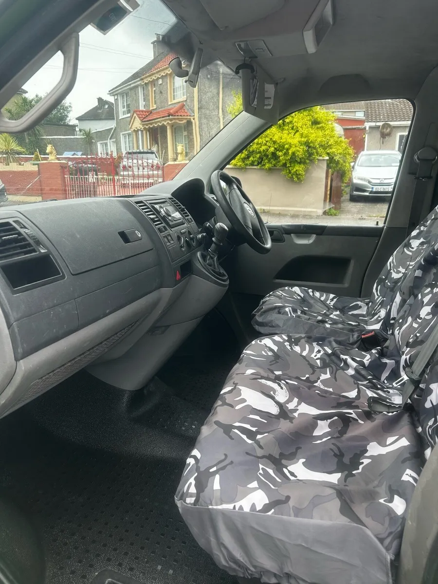 Volkswagen transporter 1.9 tdi Campervan - Image 4