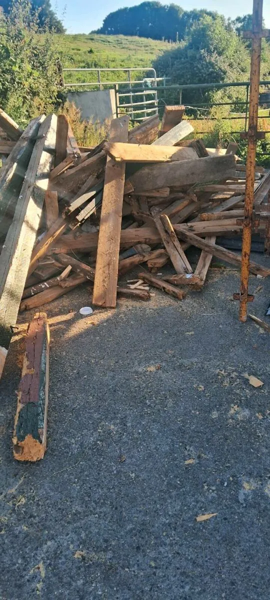 Timber off shed - Image 3