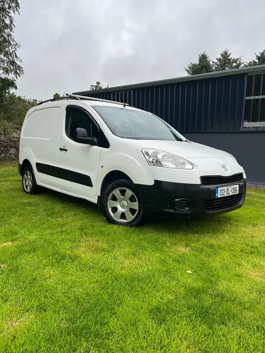132 Peugeot partner - Image 2