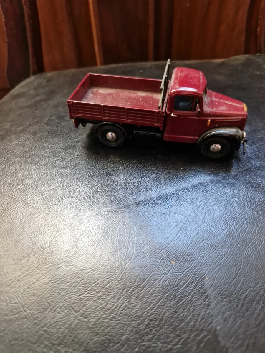 Corgi Truck - Image 2