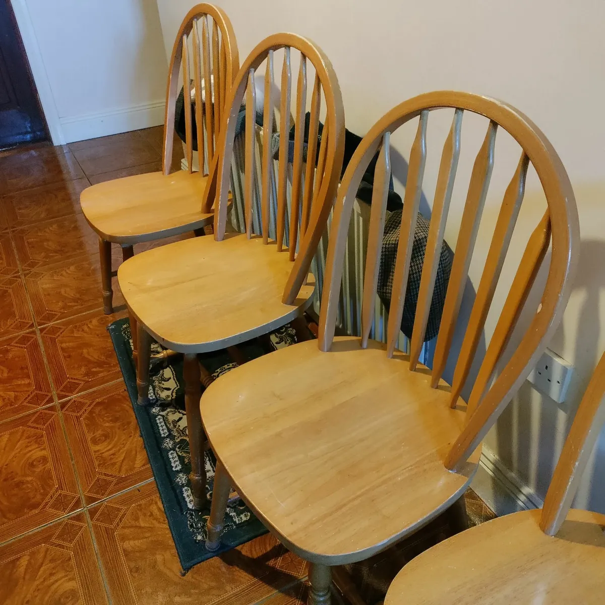 Kitchen chairs - Image 1