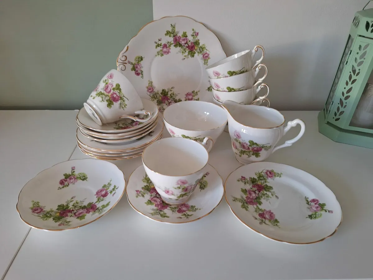 Vintage pink flower tea set - Image 1
