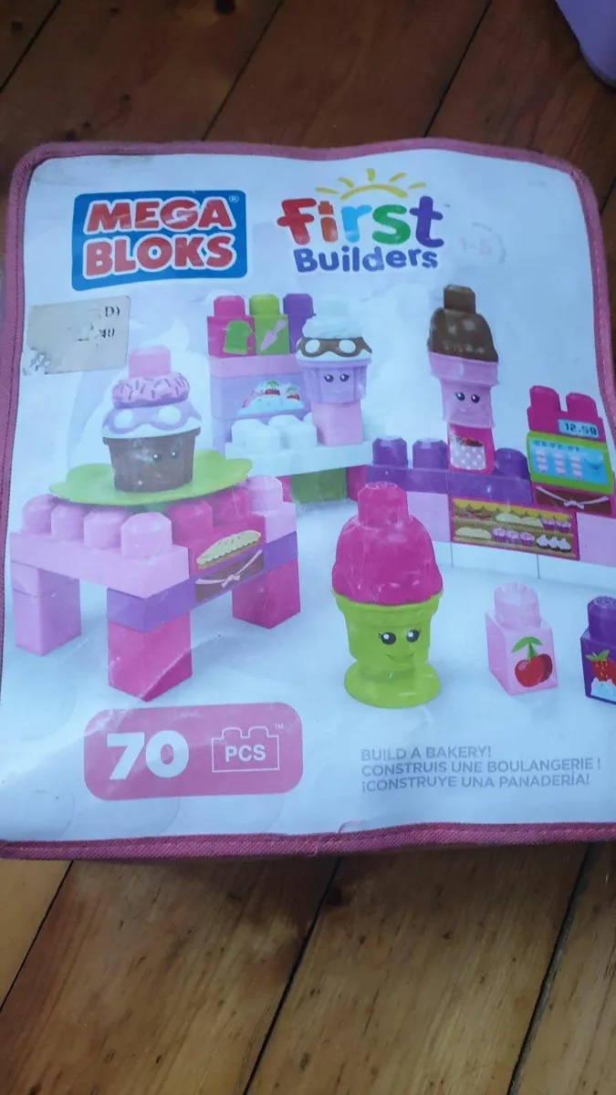 Lego mega block cupcake - Image 1