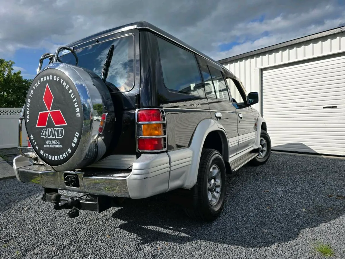 2x Mitsubishi Pajero MKII * Collectors Examples * - Image 2