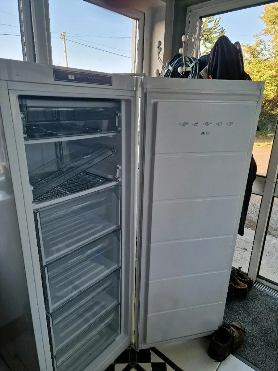 Freezer vertical - Image 3