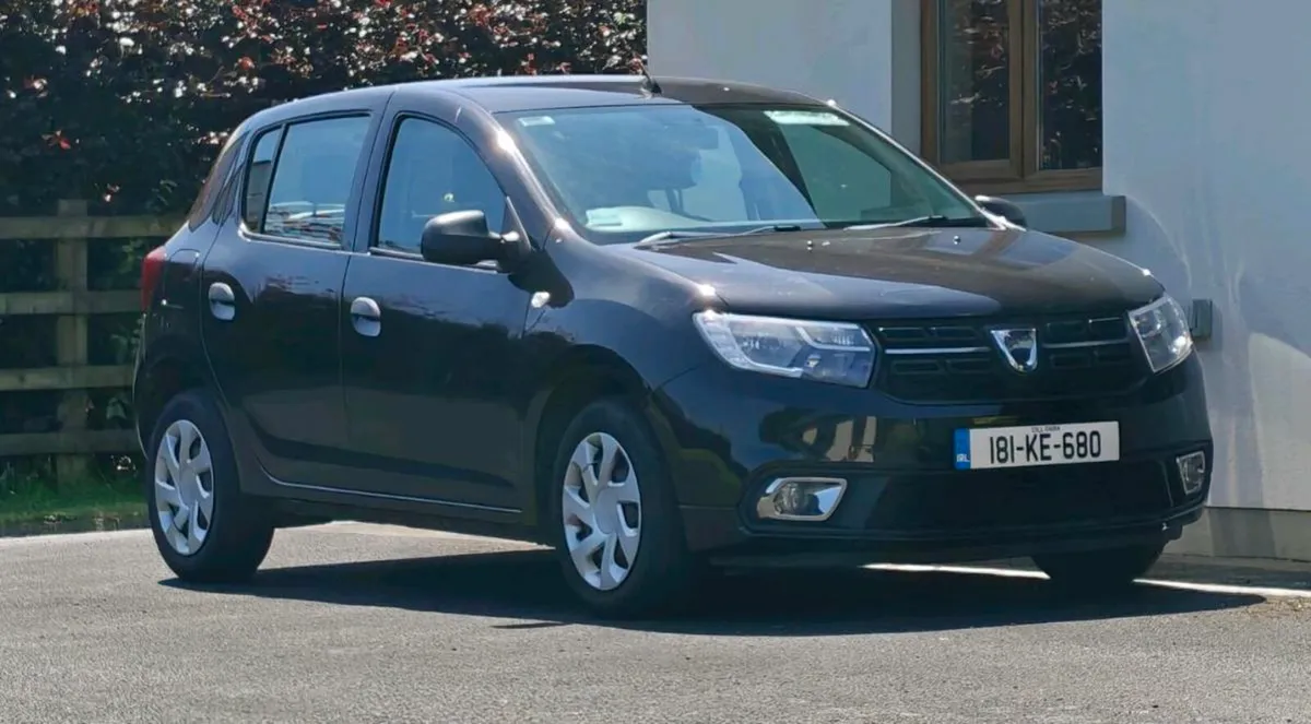 €6000 / 2018 Dacia Sandero - Image 1