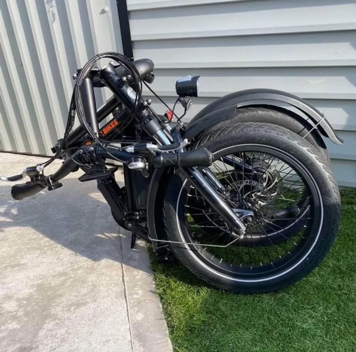 Electric Bike - Image 2