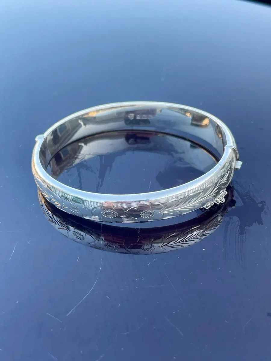 Vintage Silver Bangle Bracelet - Image 2