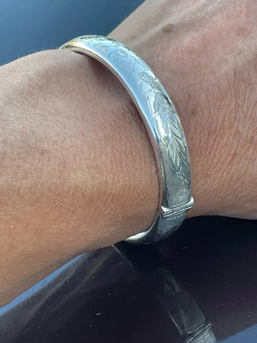 Vintage Silver Bangle Bracelet - Image 3
