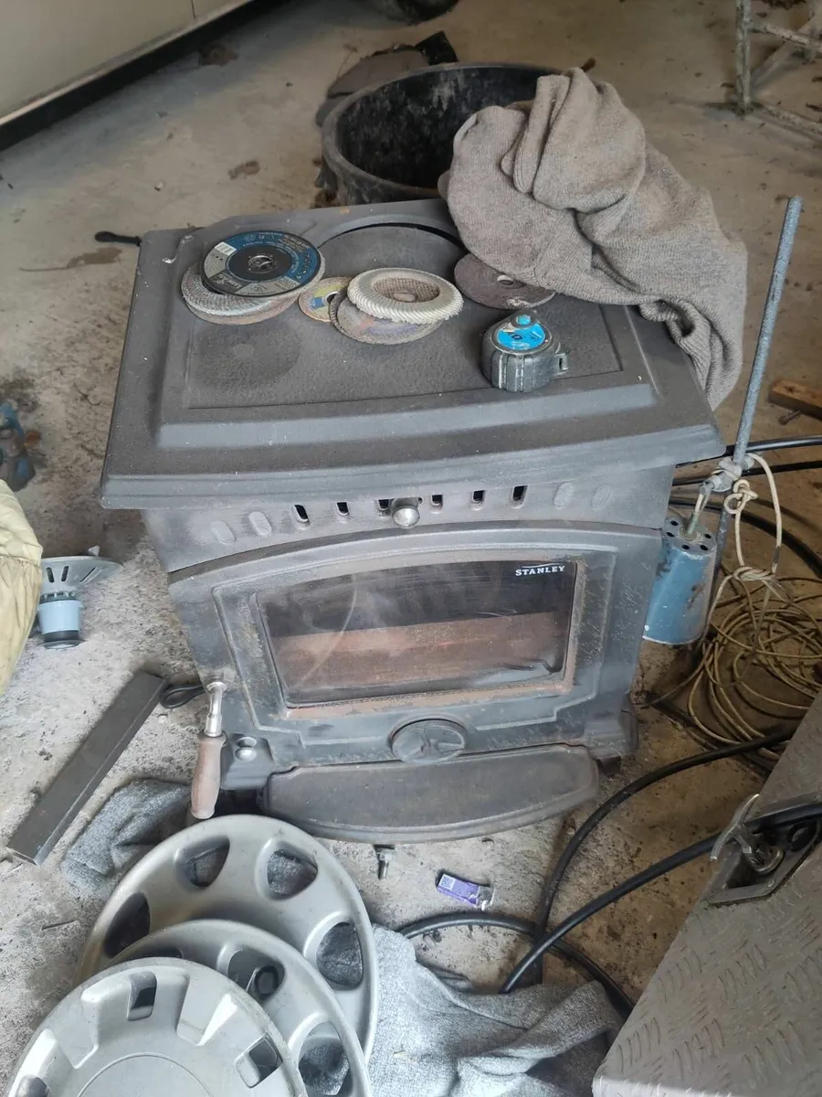 Stanley Tara backboiler stove 8KW