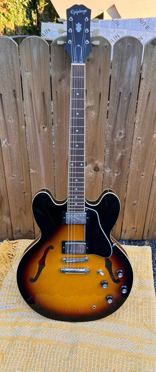 Epiphone ES-335 - Image 1