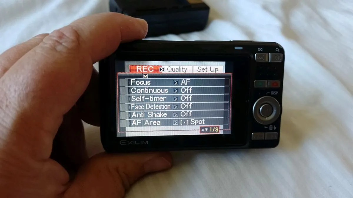 Casio Z19 Digital Camera - Image 4