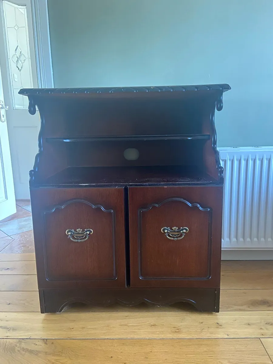 TV stand/ cabinet - Image 2