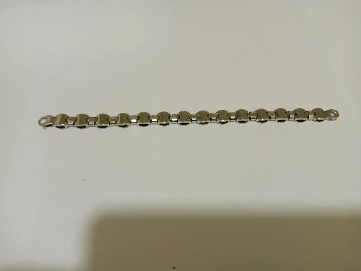 9ct white gold bracelet solid not rhodium dipped - Image 3