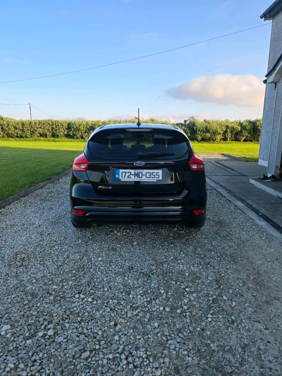 Ford Focus 1.5 TDCI ST-LINE 120PS 5 Automatic - Image 2