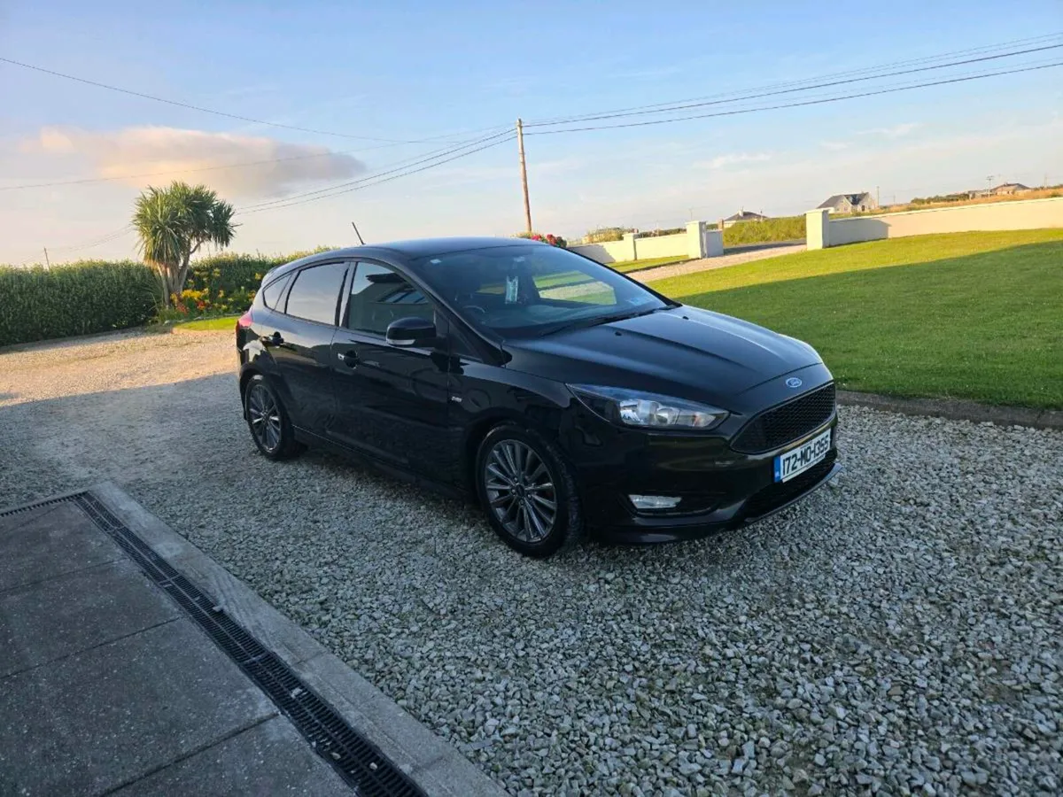 Ford Focus 1.5 TDCI ST-LINE 120PS 5 Automatic - Image 3