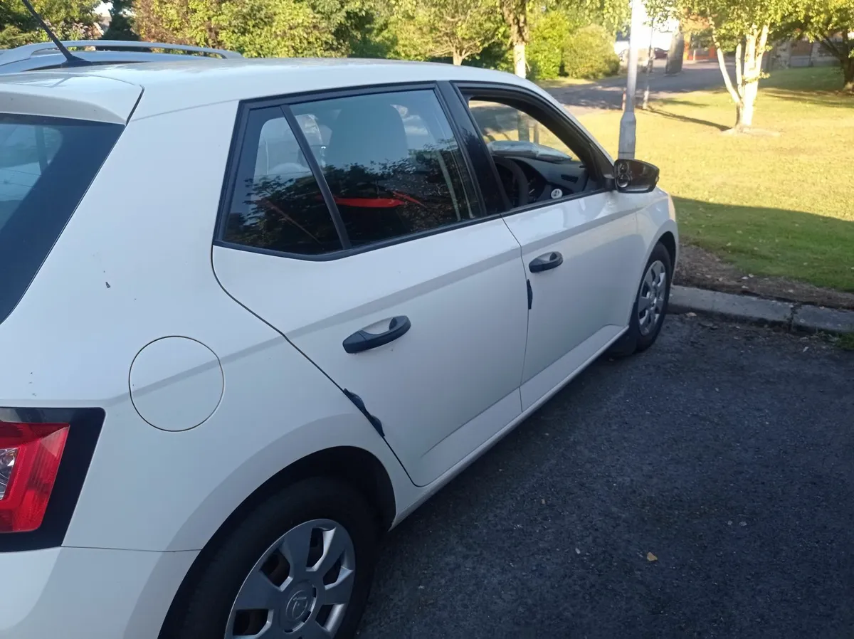 Skoda Fabia 2016 - Image 1
