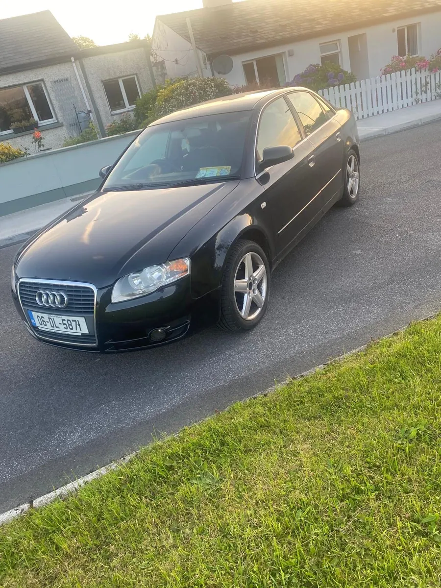 Audi A4 - Image 2
