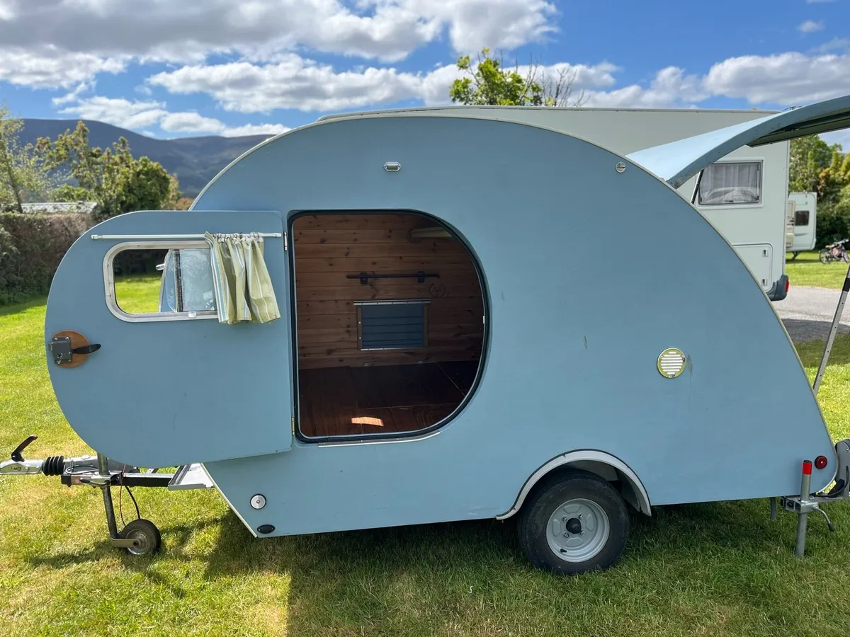 Teardrop trailer - Image 1