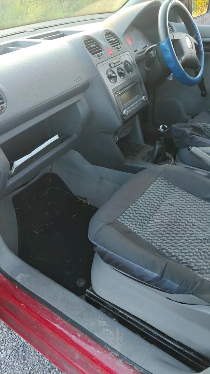 VW caddy TDI - Image 4