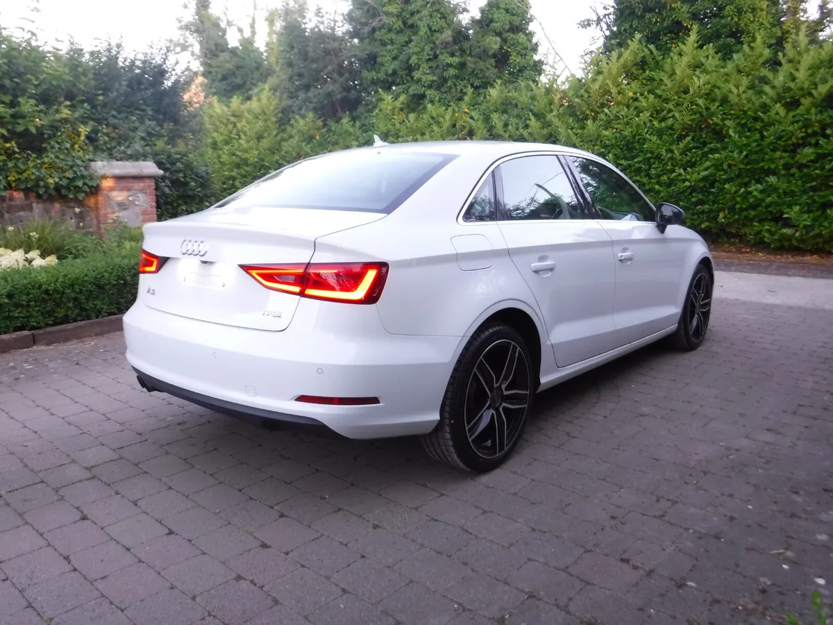AUDI A3 1.4 TFSI AUTO SALOON FULL LEATHER - Image 3