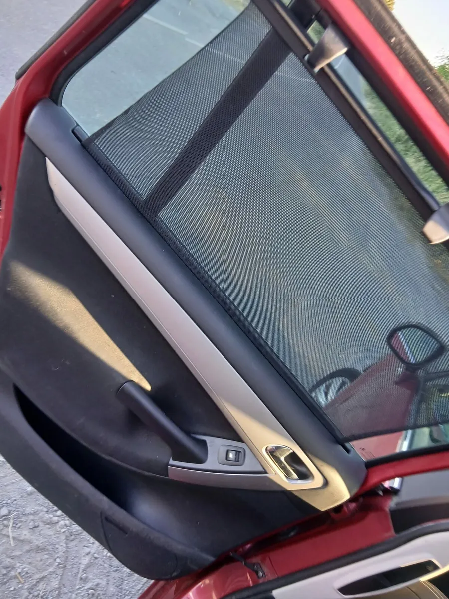11 citroen c4 picasso 7 seater - Image 3