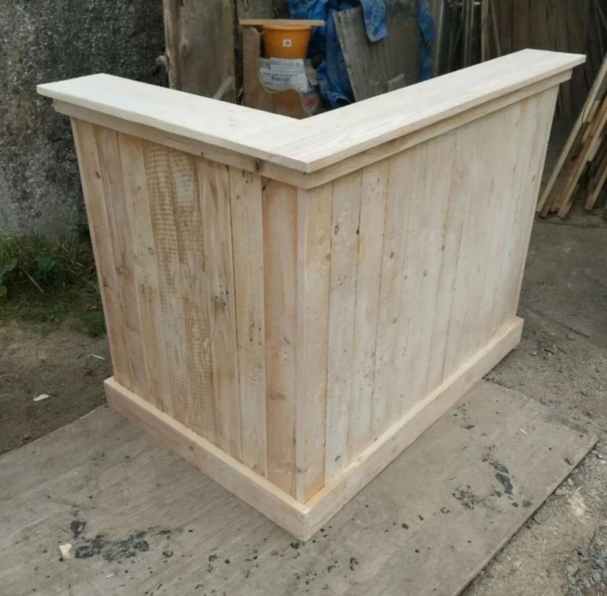 Handmade rustic reception desk - Image 4