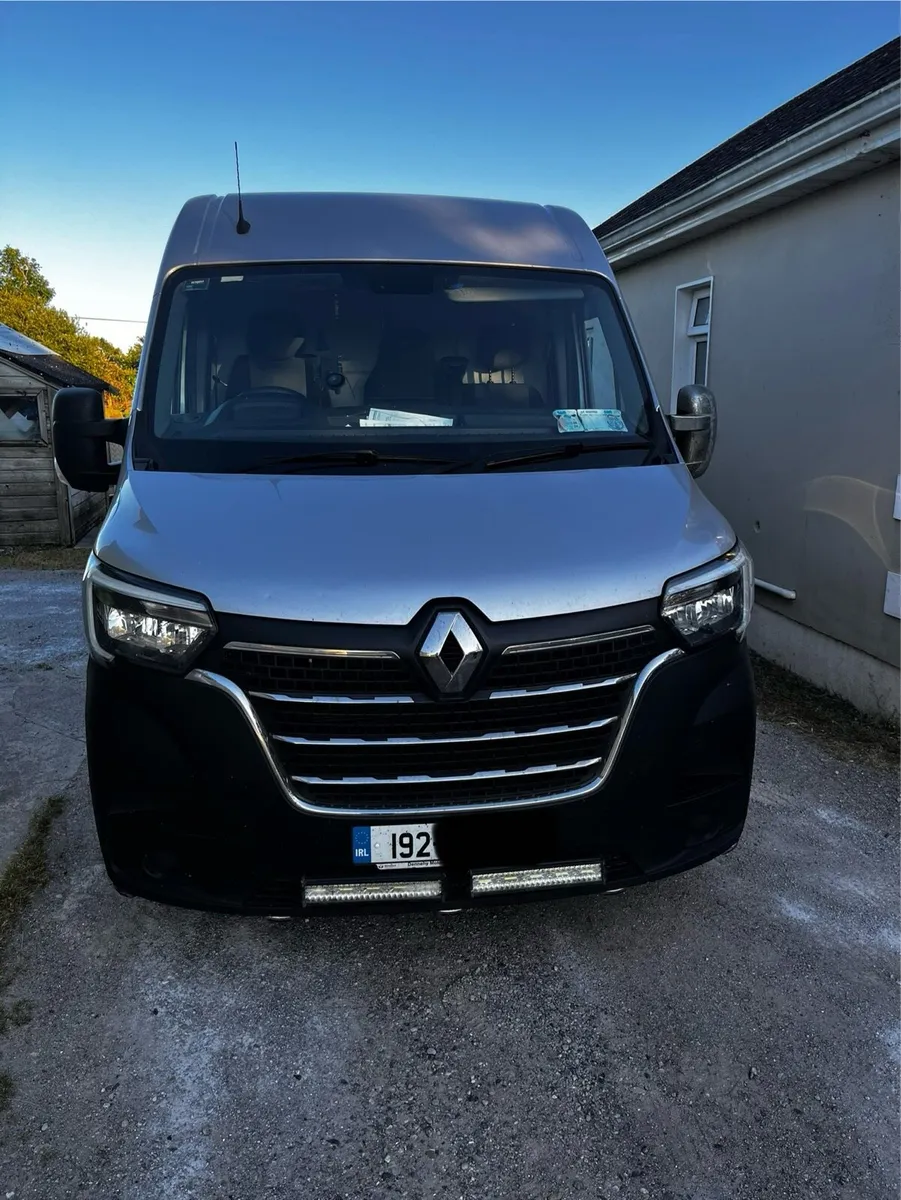 Renault Master - Image 1