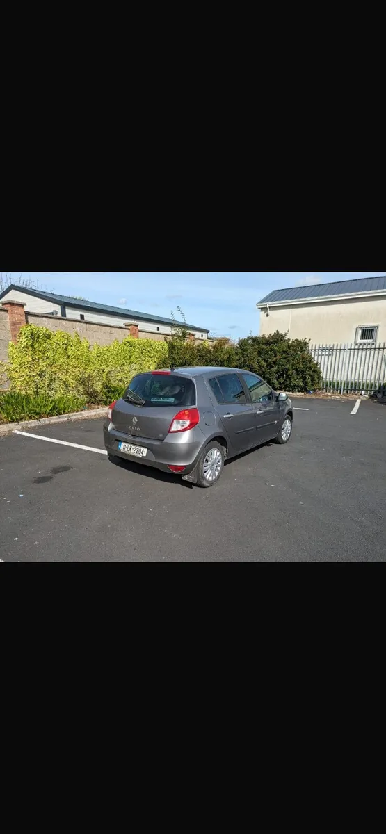 Renault Clio 2011 - Image 3