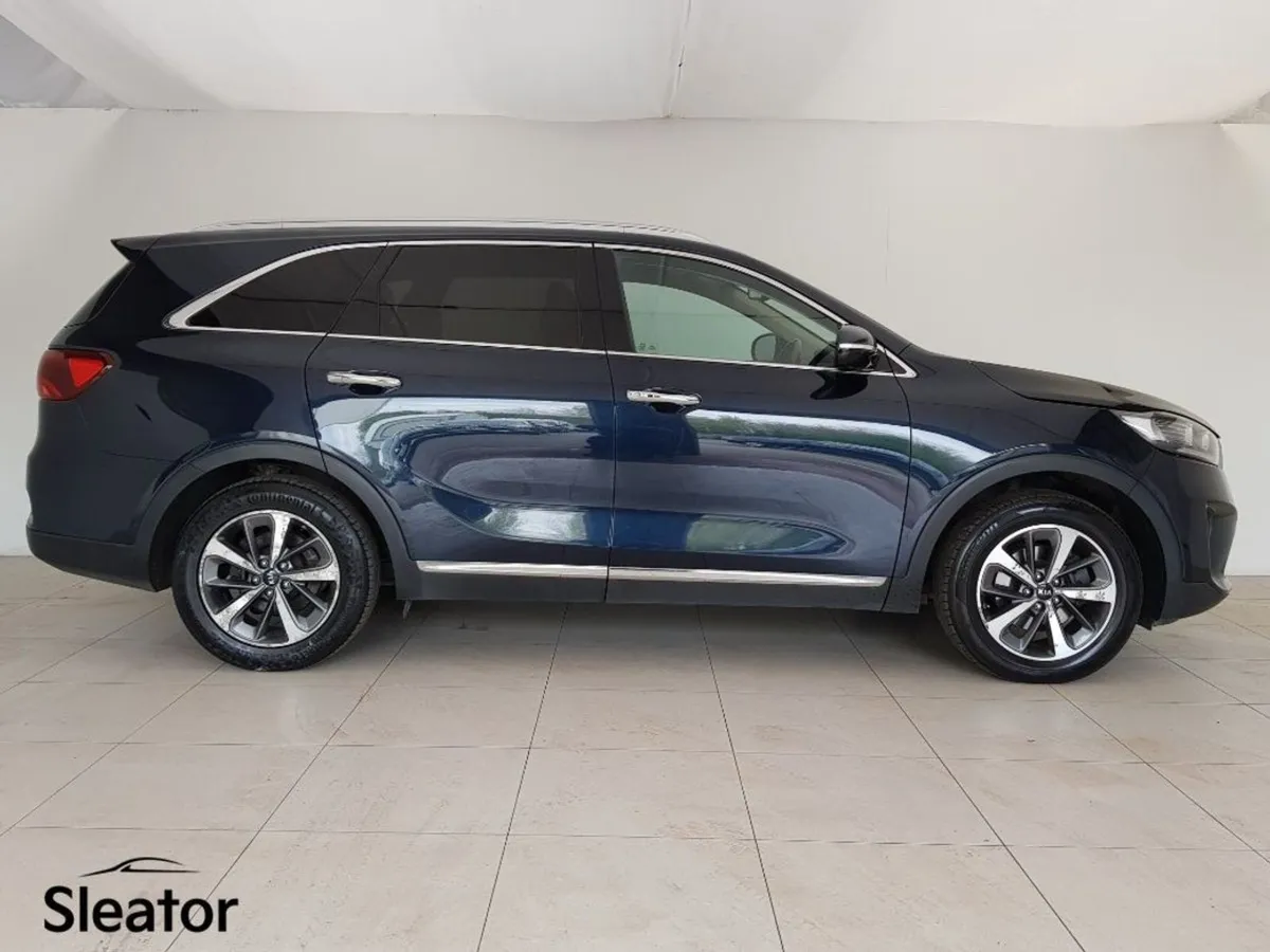 Kia Sorento Phev K4 My22 6DR Auto - Image 2