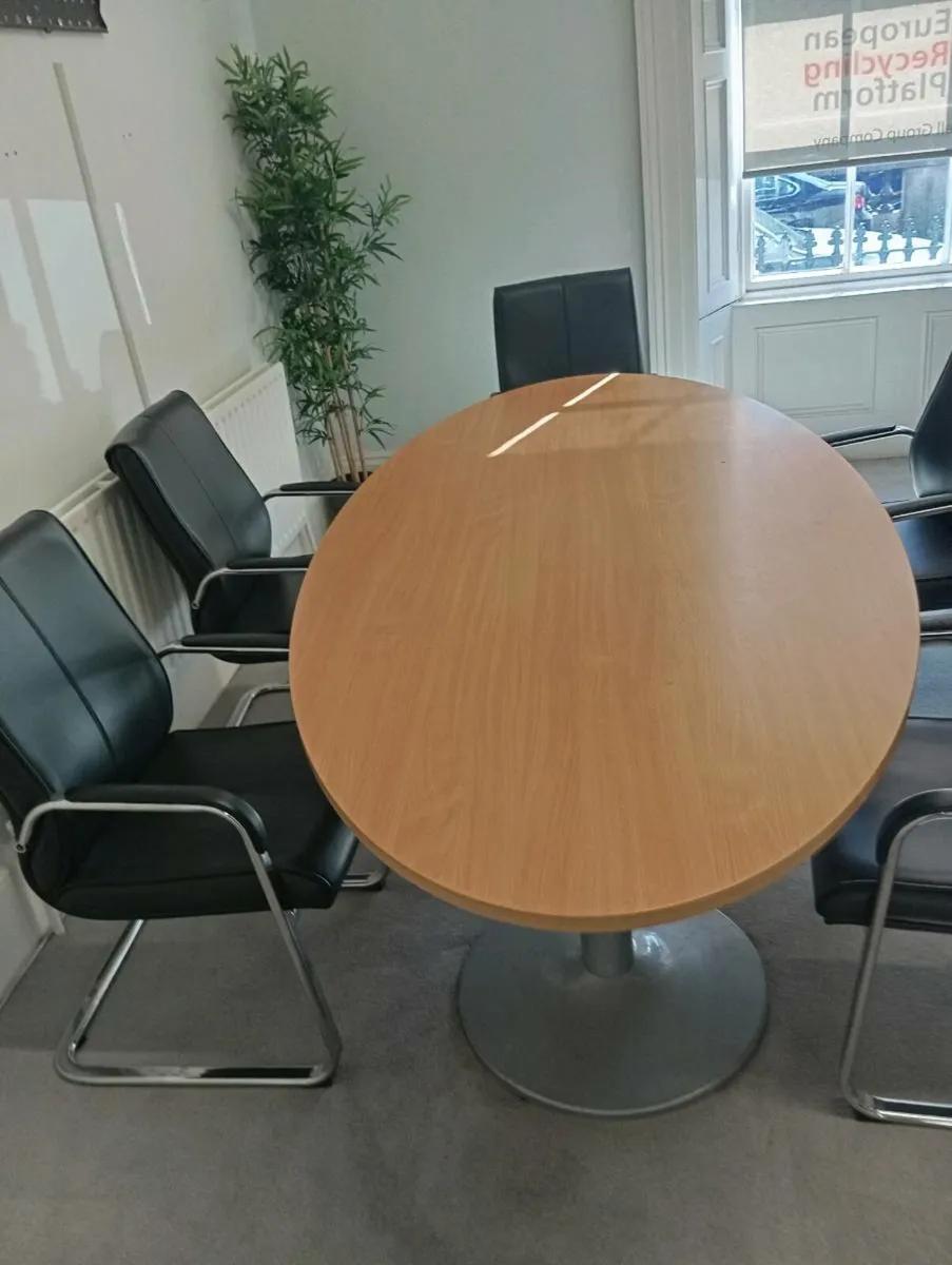 Board room/conference table and chairs - Image 3
