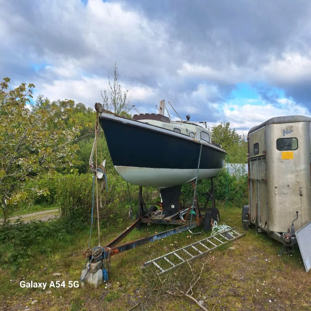 Sailing boat 23ft - Image 1