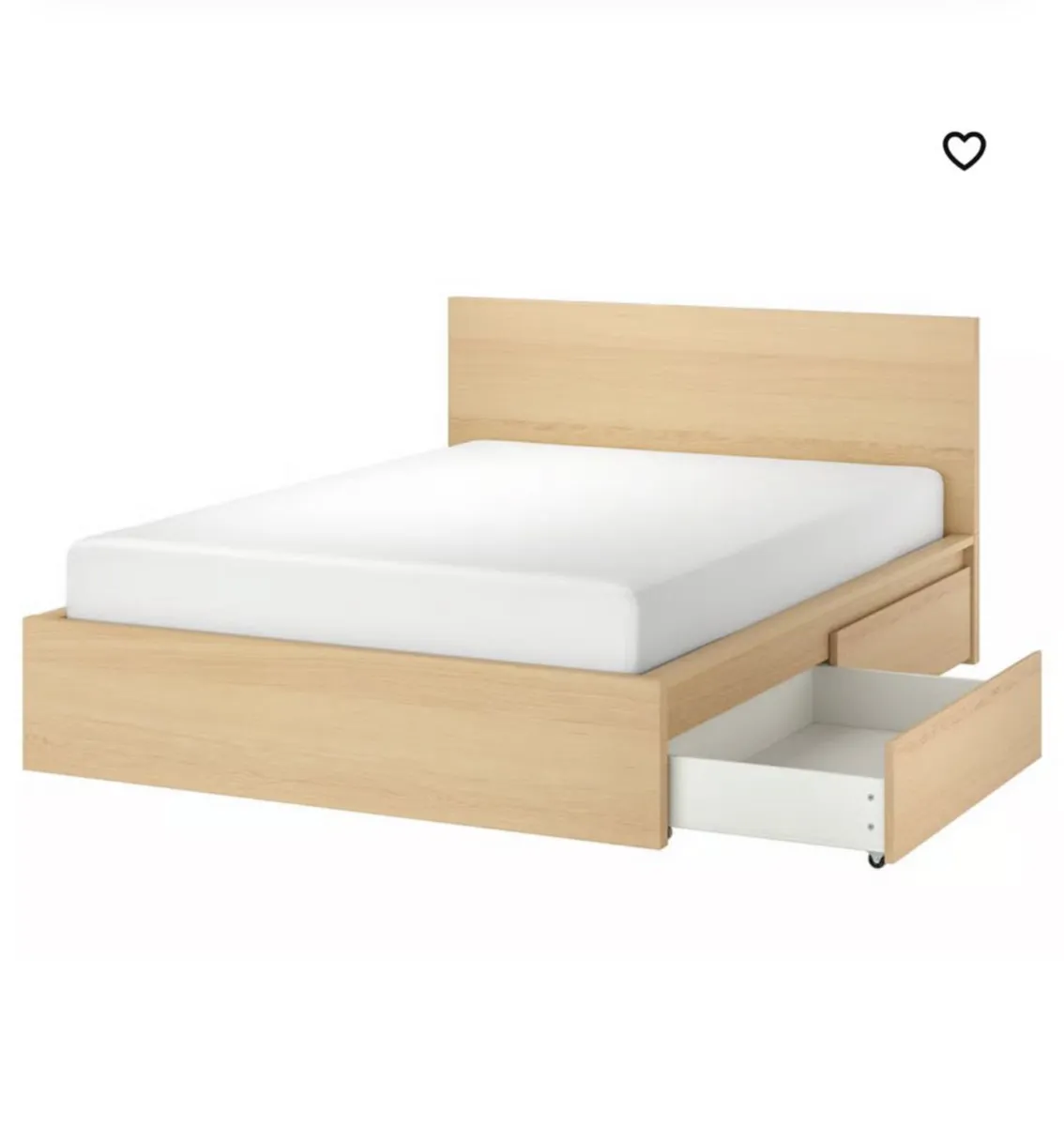 King size bed