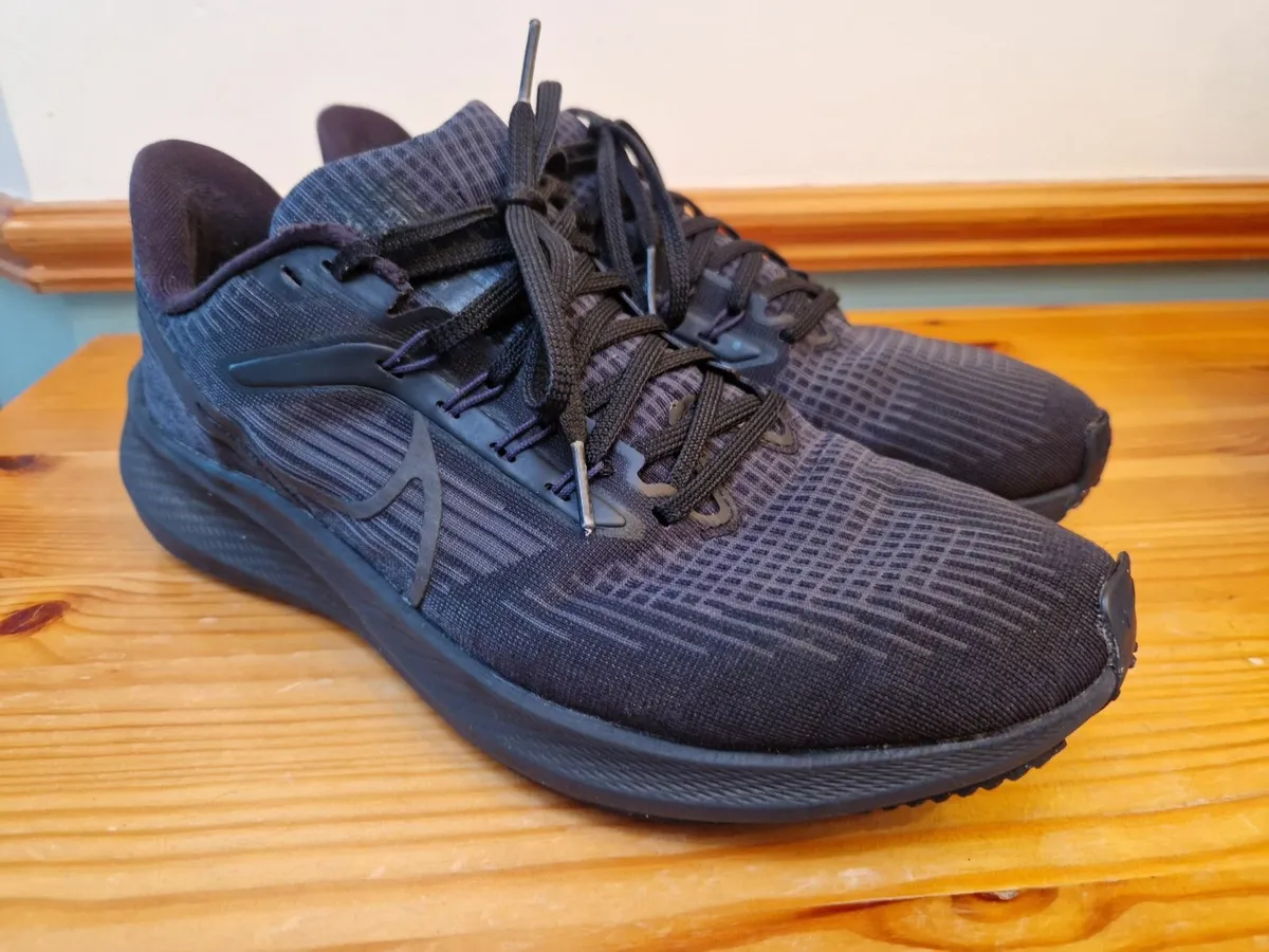 Nike air zoom pegasus 39 size 8 - Image 1