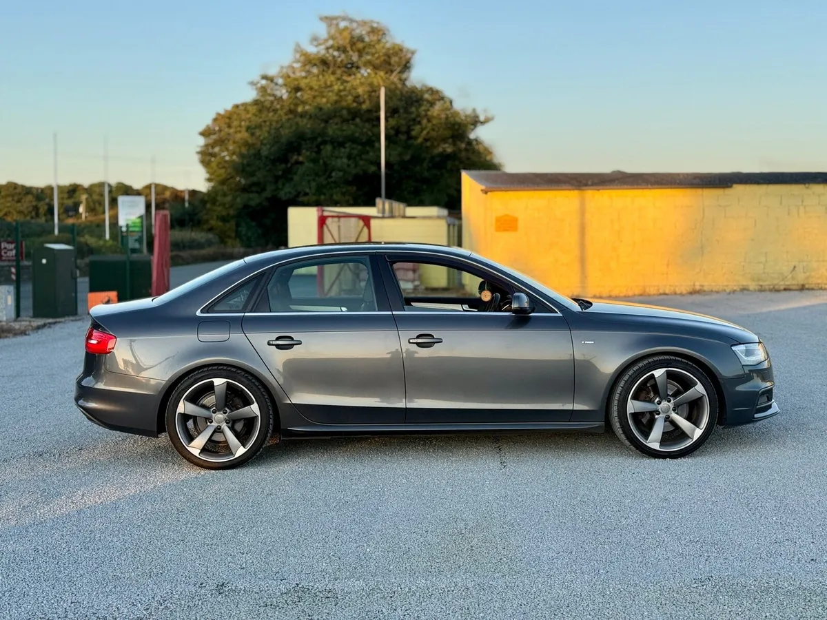 2012 Audi A4 S Line Quattro - Image 4