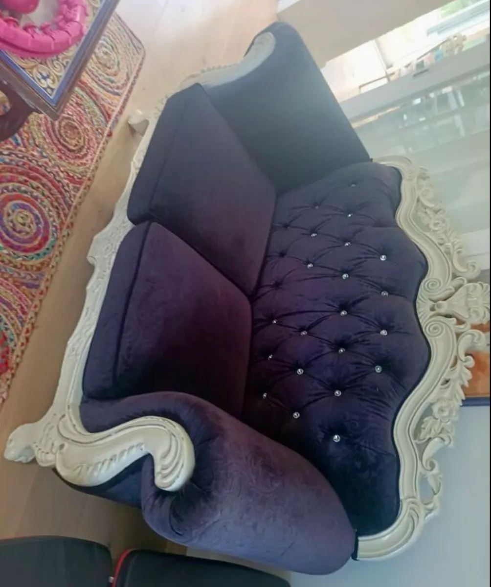 Sofa - Image 3