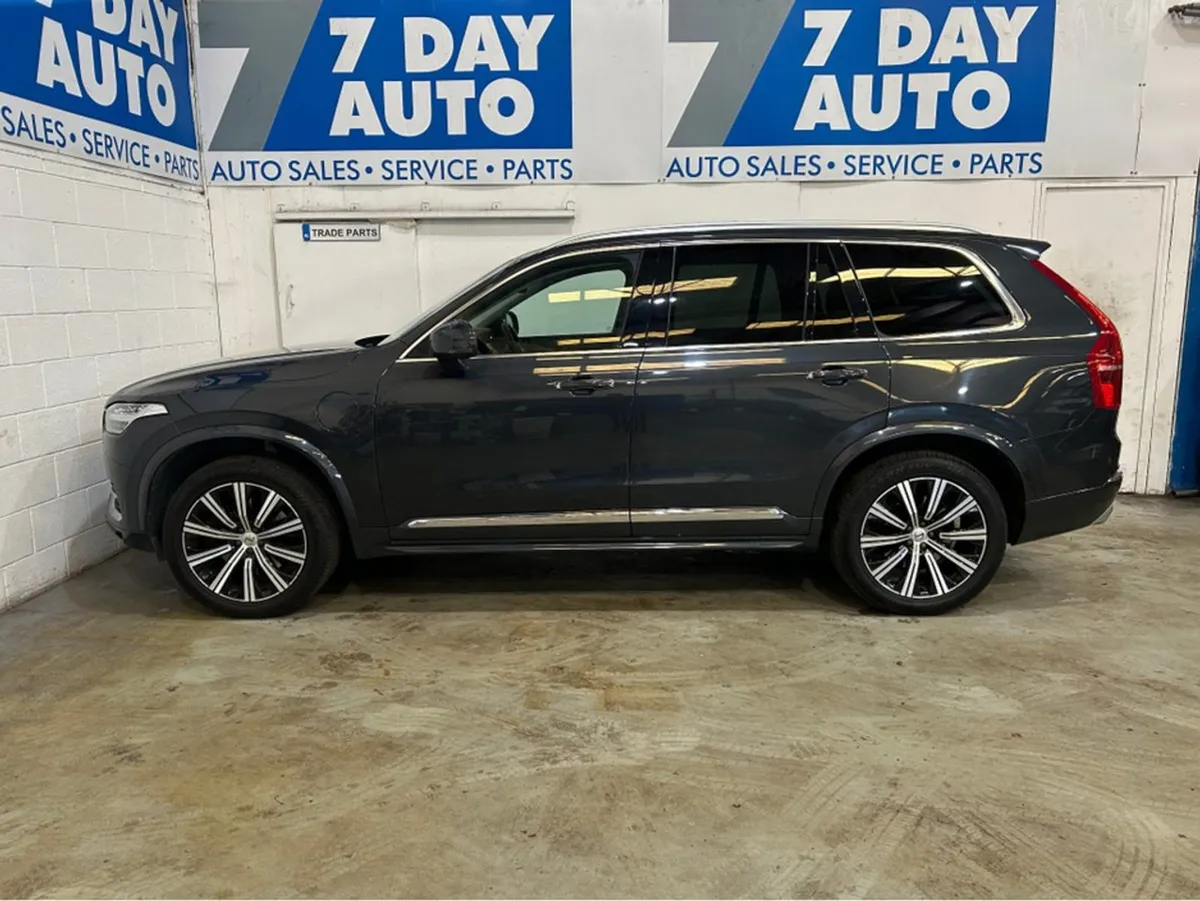 Volvo XC90 2.0 T8 Inscription AWD - Image 4