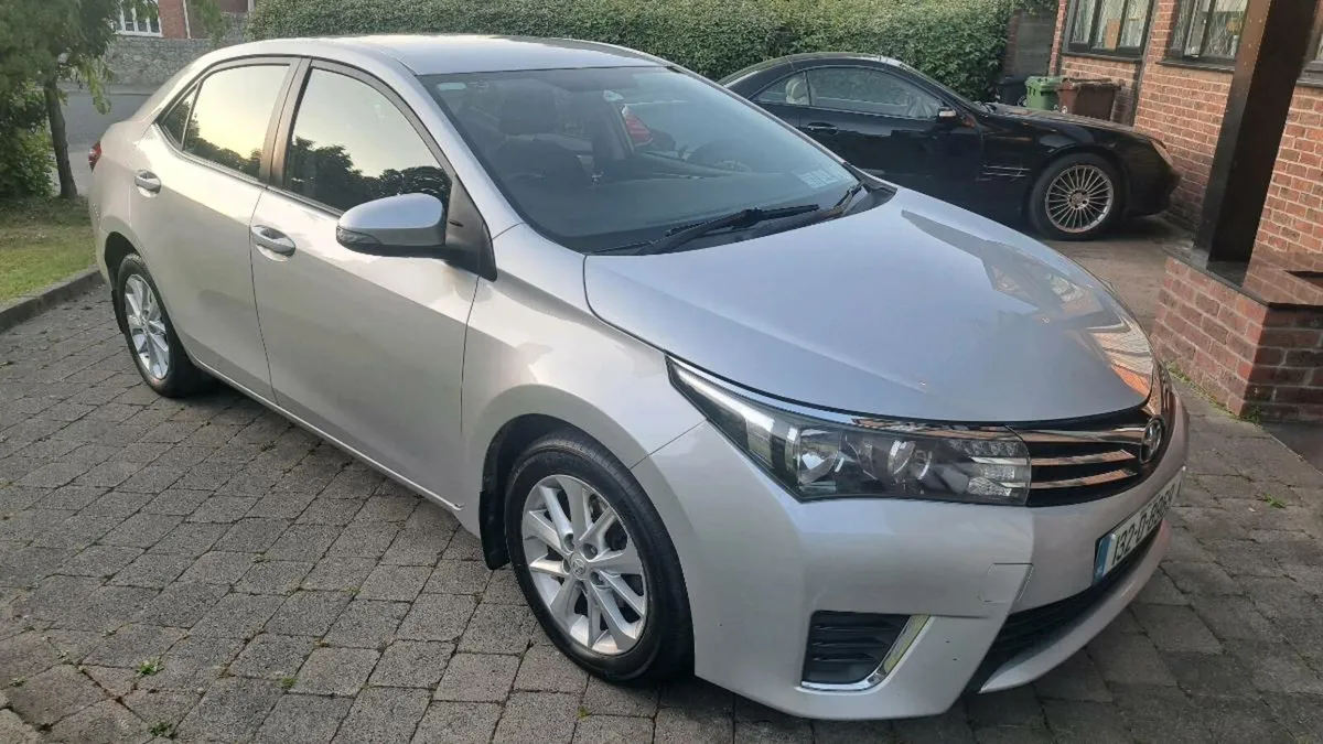 TOYOTA COROLLA 1.4 DIESEL 2013 NEW MODEL - Image 1