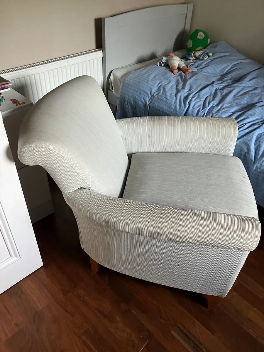 Light blue/ green Armchair - Image 2
