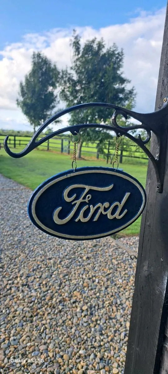 Ford hanging cast iron sign - Image 2