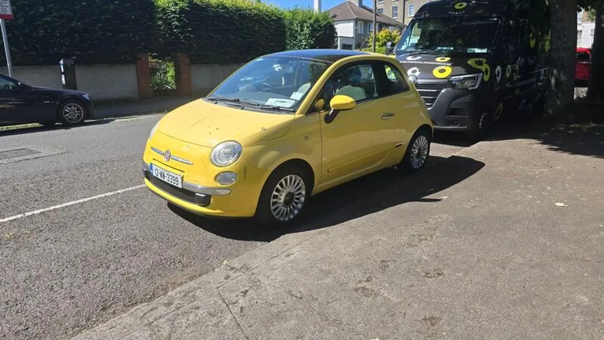 2012 Fiat 500 - Image 1