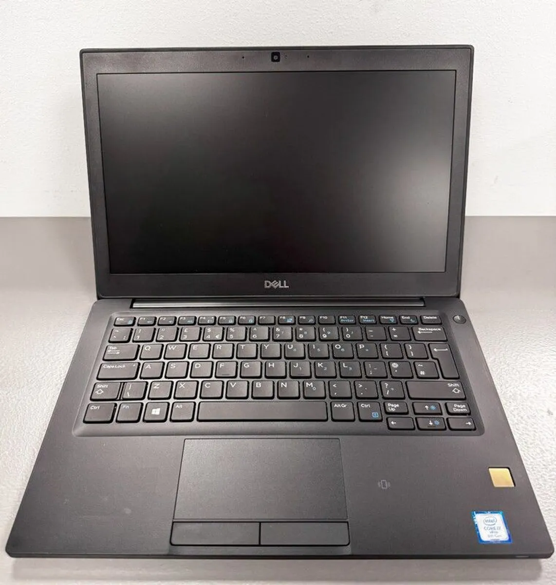 Dell Latitude 7390 i7 - Image 1