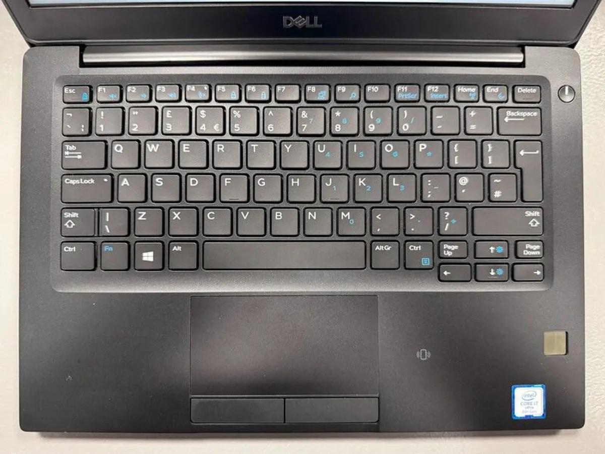 Dell Latitude 7390 i7 - Image 3