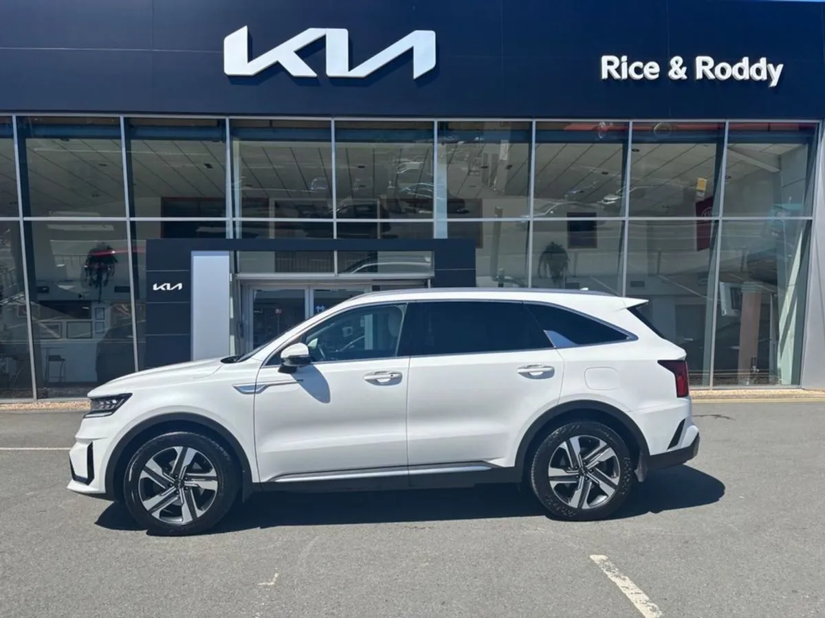Kia Sorento Phev K4 My22 6DR Auto - Image 3