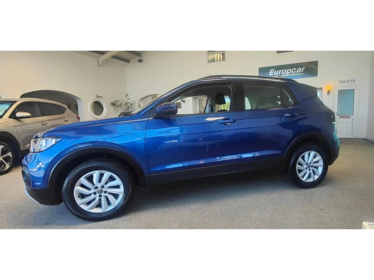 Volkswagen T-Cross Life 1.0 TSI Manual 5speed 95b - Image 4